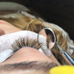 Lash Babes by Rox - Brown volume lash extensions