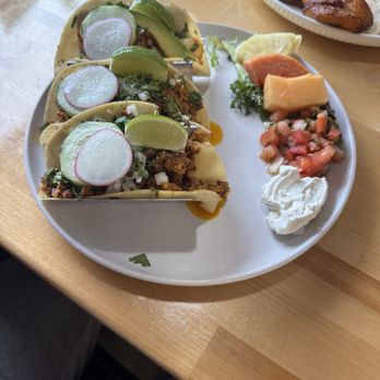 Lucia Middle Island - Tacos - Salvadoran Near Me - Middle Island, New York