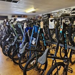 Pedal Pushing Bicycle Shop