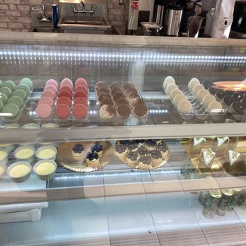 Le Cafe Eblouir - Macaron heaven! - Cafes Near Me - Gretna, Louisiana Le Cafe Eblouir - Macaron heaven! - Cafes Near Me - Gretna, Louisiana
