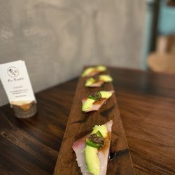 Au Sushi - Hamachi Truffle