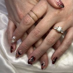Tips Toes & Tony Nail Bar