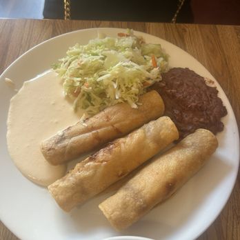 Las Tinajas Restaurant - Nicaraguan taquitos - Latin American Near Me - San Francisco, California Las Tinajas Restaurant - Nicaraguan taquitos - Latin American Near Me - San Francisco, California