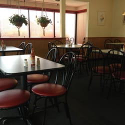 Hot Pot Restaurant - Dining room