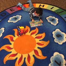 Cuyahoga County Public Library - Beachwood Branch - Nice area to relax and play