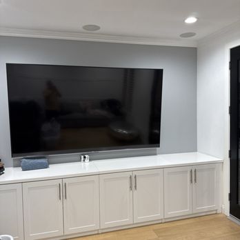 Levus - Painted this wall for me - Handyman Near Me