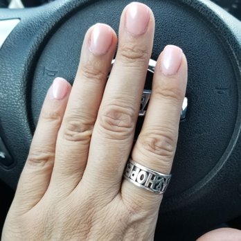 Basse Nails & Spa - Chrome nails! Love them! - Nail Salons Near Me - San Antonio, Texas
