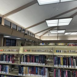 Sacramento Public Library - Martin Luther King, Jr. - Original interior in the last days before closure for renovation.