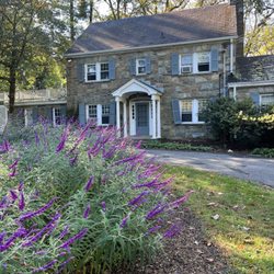 McCrillis Gardens