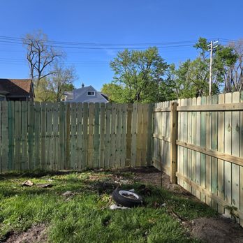 Final Touch Fencing - Fences & Gates Near Me - Saint Clair Shores, Michigan