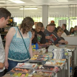 Comics & Collectibles