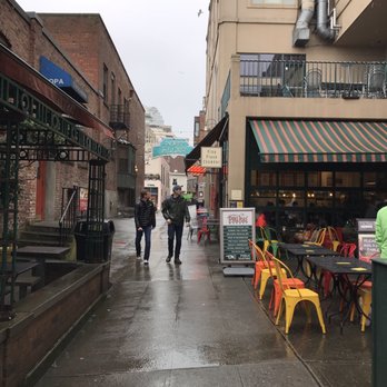 Green Tortoise Hostel - Hostels Near Me - Seattle, Washington Green Tortoise Hostel - Hostels Near Me - Seattle, Washington