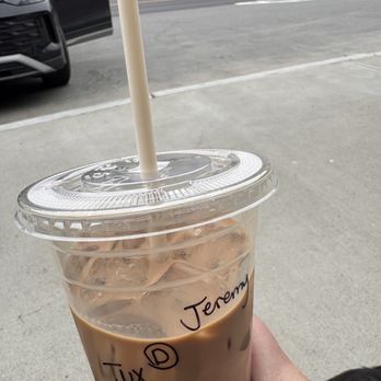 Black Cap Coffee & Beer - Decaf TUX latte - Coffee & Tea Near Me - Stowe, Vermont