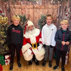 Weir Family Christmas Tree Farm