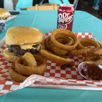 Unko Maui’s - Burgers Near Me - San Antonio, Texas Unko Maui’s - Burgers Near Me - San Antonio, Texas