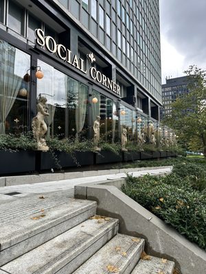 SOCIAL CORNER COAL HARBOUR by null