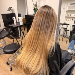 Kaitlyn Miller At The Bungalow Salon
