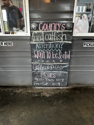 County's BBQ by null