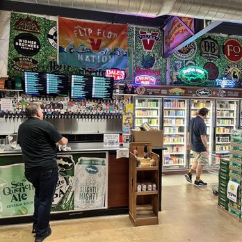 STATE LINE LIQUORS - Updated February 2026 - 36 Photos & 94 Reviews