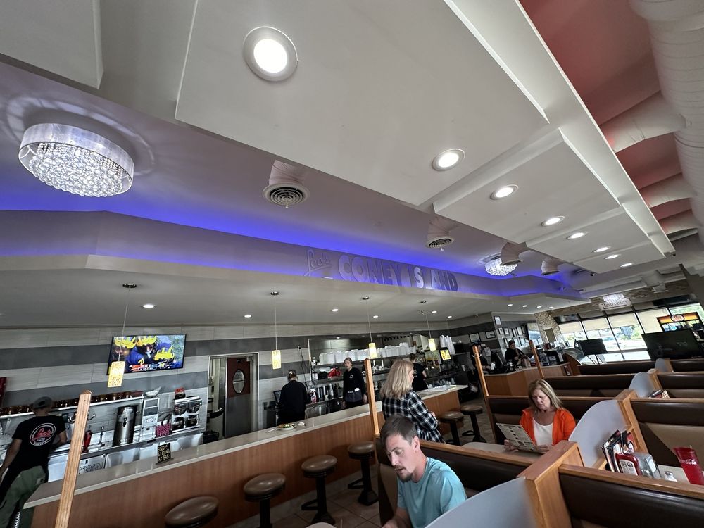 Leo's Coney Island