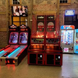 The Pour House - Skee ball, hoops, claw machines