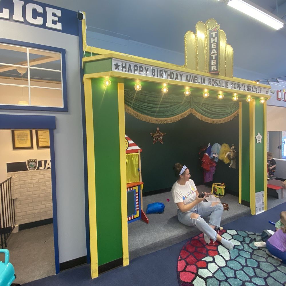 Nana’s Town - Weekly events, including music time - Children's Museums Near Me - Spring Hill, Kansas Nana’s Town - Weekly events, including music time - Children's Museums Near Me - Spring Hill, Kansas
