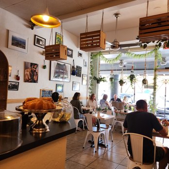 La Crepe Bistro - Inside dinning area - French Near Me - Miami, Florida La Crepe Bistro - Inside dinning area - French Near Me - Miami, Florida