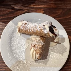 Bruno's Italian Restaurant - Cannoli