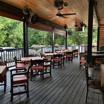 Villa Grande Mexican Restaurant - patio with tables and chairs - Mexican Near Me - Cross Roads, Texas