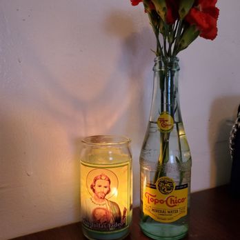 Gabriela's Downtown - Table Decor - Mexican Near Me - Austin, Texas Gabriela's Downtown - Table Decor - Mexican Near Me - Austin, Texas