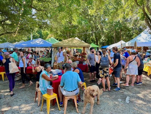 Sunday Brunch Farmers Market by null