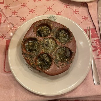 L'Auberge Bressane - Escargot - French Near Me - Paris, 75