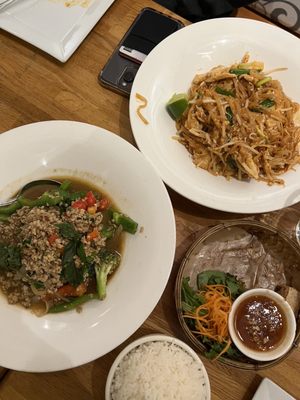 Kati Thai Cuisine by null