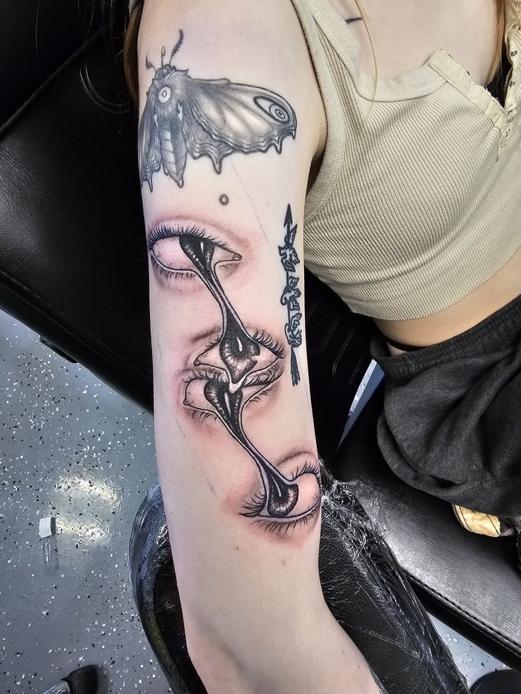 Full Metal Ink Tattoo Logo