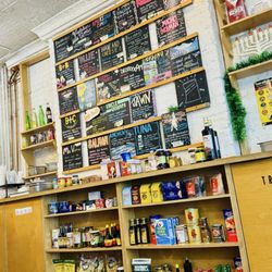 Menu at Court Street Grocers
