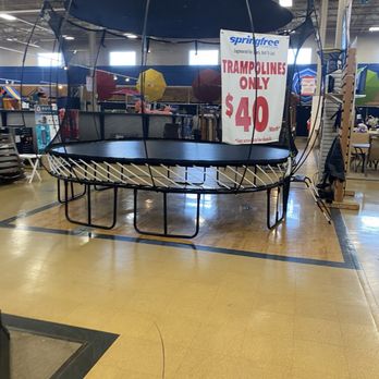 American Sale - Naperville - Trampoline - Hot Tub & Pool Near Me - Naperville, Illinois