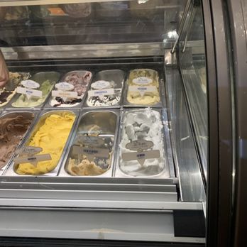 D'oro Gelato e Caffè - Gelato - Ice Cream & Frozen Yogurt Near Me - Vancouver, British Columbia D'oro Gelato e Caffè - Gelato - Ice Cream & Frozen Yogurt Near Me - Vancouver, British Columbia
