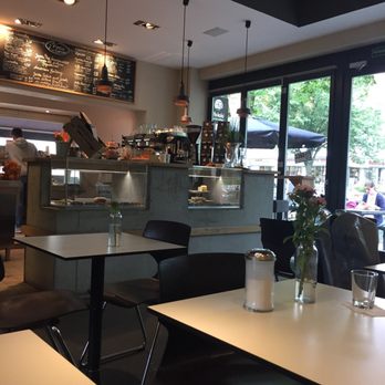 Baci's Coffee - Theke - Coffee & Tea Near Me - Berlin, BE Baci's Coffee - Theke - Coffee & Tea Near Me - Berlin, BE
