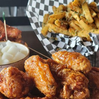 Bonchon Convoy - Fried wings - Chicken Wings Near Me - San Diego, California