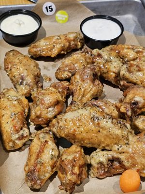 Buffalo Wild Wings by null