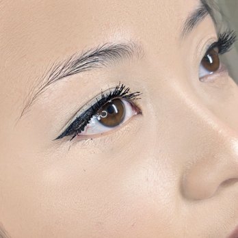 Evoluxe Studio & Academy - Initial eyebrows! They're so sparse! - Permanent Makeup Near Me - Seattle, Washington Evoluxe Studio & Academy - Initial eyebrows! They're so sparse! - Permanent Makeup Near Me - Seattle, Washington