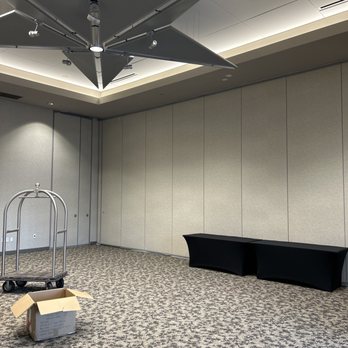 Archer Hotel Austin - Salon B - Hotels Near Me - Austin, Texas Archer Hotel Austin - Salon B - Hotels Near Me - Austin, Texas