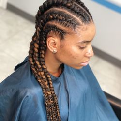 Feedin braids @CrownedbyDanni #CrownedbyDanni