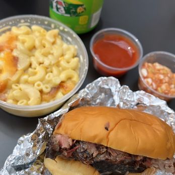 Sweet Lew’s BBQ - Brisket Sandwich a la Carte Mac & Cheese - Barbeque Near Me - Charlotte, North Carolina Sweet Lew’s BBQ - Brisket Sandwich a la Carte Mac & Cheese - Barbeque Near Me - Charlotte, North Carolina