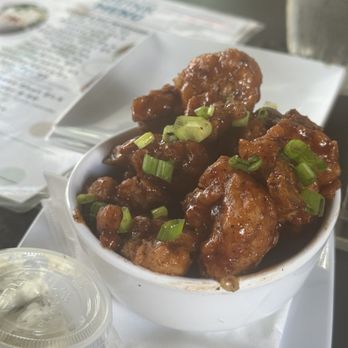 Mo' Brunch & Brews - BBQ Cauliwings - Breakfast & Brunch Near Me - Houston, Texas Mo' Brunch & Brews - BBQ Cauliwings - Breakfast & Brunch Near Me - Houston, Texas