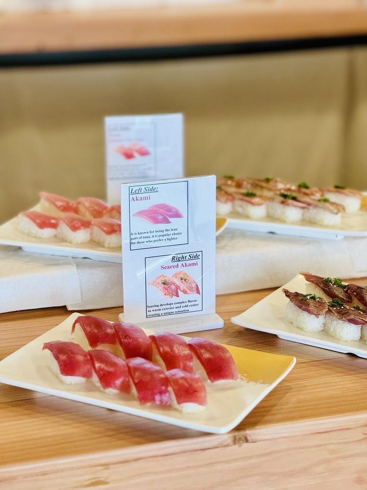 Soon Yi Sushi Logo