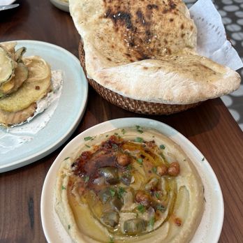 Mara - Bland hummus - Mediterranean Near Me - Honolulu, Hawaii Mara - Bland hummus - Mediterranean Near Me - Honolulu, Hawaii