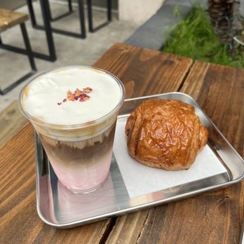 3Thyme - Rose latte - Coffee & Tea Near Me - Los Angeles, California