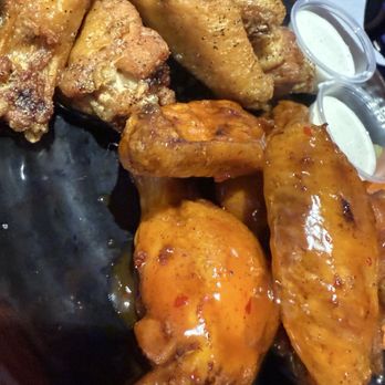 Longhorn Icehouse - Wings! - Bars Near Me - Dallas, Texas Longhorn Icehouse - Wings! - Bars Near Me - Dallas, Texas
