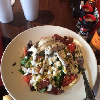 Black Walnut - $14 for what looks like a medium sized salad.. Chicken was rubbery and tasted microwaved. - New American Near Me - Houston, Texas Black Walnut - $14 for what looks like a medium sized salad.. Chicken was rubbery and tasted microwaved. - New American Near Me - Houston, Texas